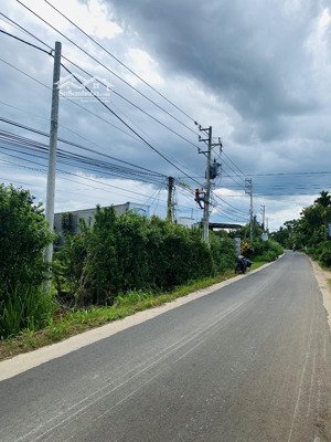 cần bán 2 nền nhựa 5x37m (có 121m2 thổ cư) mỗi nền bảo hoà long khánh đồng nai, giá đầu tư