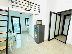 cho thuê duplex cửa sổ full nội thất ngay nguyễn văn cừ quận 1