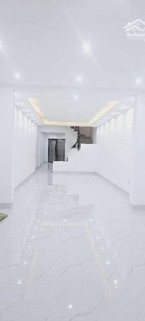 cần bán nhà mặt phố văn quán, 106m2. kinh doanh sầm uất