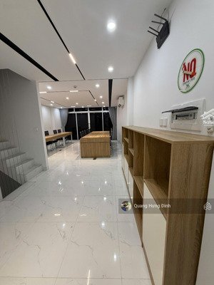 bán liền kề kđt văn khê plo vỉa hè 6 tầng thang máy, kd, 83m2, măt tiền 5m, full nội thất, ở luôn.