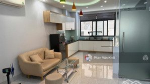cho thuê căn hộ 2 phòng ngủ full nội thất ,có ban công tại vạn phúc city