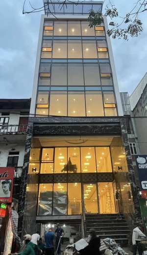 bán tòa văn phòng lạc long quân, 255m2 x 9t x mt 8m, tầng hầm thang máy, ngõ to như phố