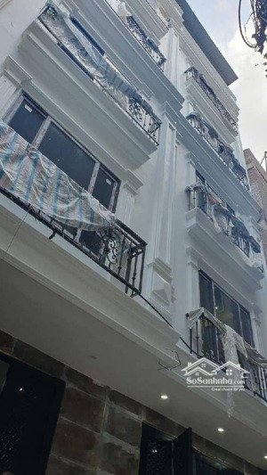 hiếm cực điểm ccmn 8 căn hộ khép kín ở làng hoa ngọc hà, ngõ to ô tô tránh cách nhà 20m