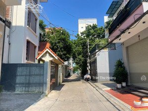 đất mặt ngõ 162 trung lực 100m ngang 5 hướng đông tứ trạch