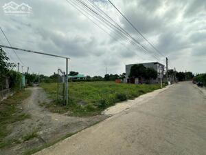 BÁN ĐẤT NGAY CÙ LAO SÔNG,GẦN KHU DU LỊCH BỬU LONG,CHỈ CẦN 400TRIỆU NHẬN NGAY