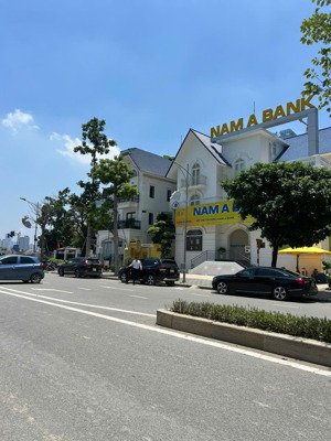 chính chủ cần bán gấp - giảm giá 10 tỷ căn biệt thự starlake tây hồ tây vị trí lô góc cực đẹp