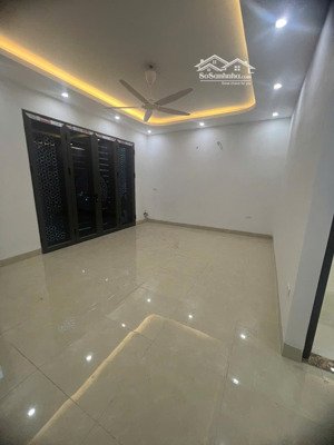 nhà mới xây cần bán - nhà 60m2 1 tầng 2 phòng ngủ 1 khách 1 vệ sinh