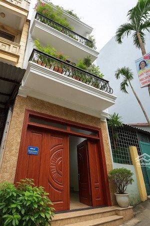 vị trí hiếm nhà bán, tôi chính chủ cần bán nhà ngõ 43 phố tư đình, cổ linh, long biên tp hà nội