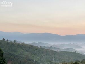 Aman Blao - Bảo Lộc, đất nền 1000m2 view đồi Bát Úp, thế đất đẹp vuông vức, nằm gần ngay trục đường Blaoxare, giá chỉ 1.95tr/m2, booking ngay