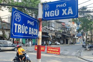 siêu phẩm mặt phố trúc bạch diện tích lớn mặt tiền 6.5m - hậu 7.2m sổ vuông vị trí hiếm