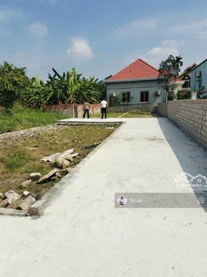 bán gấp lô đất đẹp bìa đỏ chính chủ giá nhỉnh 1.0x tỷ