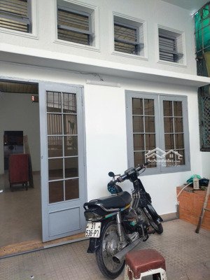 cho thuê nhà nguyên căn 4x17m:64m2 1trệt 1 lầu giá 6.5triệu