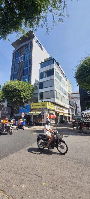 siêu vị trí góc 2mt cao thắng, p4, q3 - 6 x 20m - 4 tầng - hđt 120 triệu/tháng - giá 39 tỷ