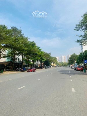 siêu phẩm - mặt tiền góc trương văn bang - bát nàn - 5,5x22m - hầm 6 tầng - giá tốt chỉ: 320tr/m2