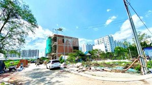 ngộp nặng bán gấp nền đất nguyễn xiển quận 9, giá 2tỷ6, shr