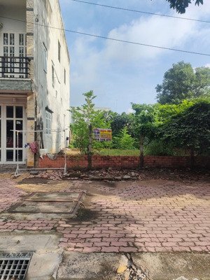 bán gấp đất hiệp thành tdm - mặt tiền kinh doanh vip - dt 253,4m2 thổ cư 212,3m2 - giá 9 tỷ 3