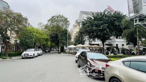 biệt thự lô góc, hàm nghi, nguyễn cơ thạch. 163m2, 4 tầng, mặt tiền 15m. giá 55 tỷ