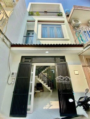 cho thuê nhà 1 trệt 2 lầu 3pn 3wc hẻm 1205 huỳnh tấn phát quận 7
