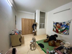 bán nhà cầu giấy 32m 5tầng giá nhỉnh 7 tỷ 50m ra ô tô nhà đẹp