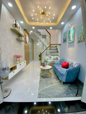 bán nhà tổng 60m2, 2 tầng, shr, tỉnh lộ 10, quận bình tân