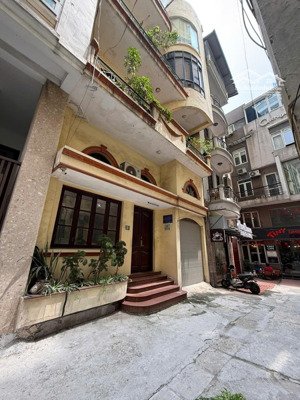 cho thuê nhà riêng chính chủ tại ngõ 8 phố láng hạ, 90m2 4 tầng 1 lửng, giá 30tr