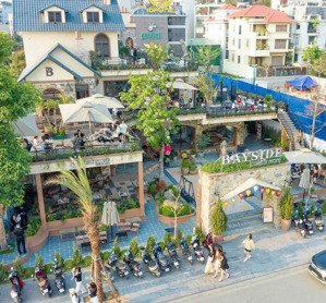 cho thuê nhà mặt phố đoàn trần nghiệp - 220m² x 2 tầng thông sàn + sân, mặt tiền nhận diện 10m