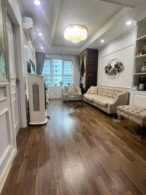 chủ gửi bán căn 02 pn greenstar 234 phạm văn đồng