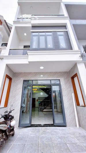 nhà sổ hồng riêng , nhà hoàn công 4,5 tỷ phường biên hoà