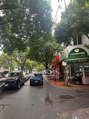 bán nhà ngõ 26 phố đỗ quang , trung hoà , cầu giấy ,hà nội , 42.5m2 , 5 tầng ,4.25mt ,lh 