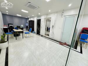 Sàn văn phòng tầng 2 80m2 giá 7tr tại KĐT Waterfront