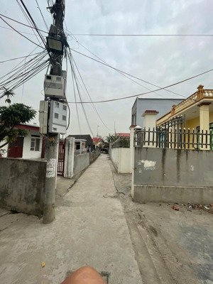 bán lô đất sát vinhom dương kinh với diện tích 100m2 vị trí vàng mặt ngõ 196 hải phong - nga