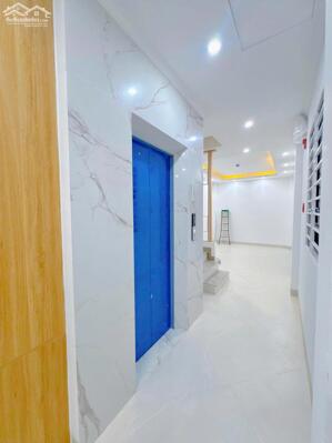 Bán nhà 40m ra mặt phố Vũ Tông Phan lô góc 6 tầng 45m2 có thang máy mới tinh ngõ thông ở, cho thuê tốt