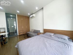 Cho thuê căn hộ tách bếp (35m2) 1 ngủ Vinhomes Marina.