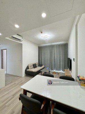 cho thuê căn góc 2pn masteri centre point | view thoáng 2 mặt, full nt cao cấp, giá tốt cho tháng 8