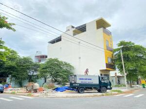 BÁN GÓC ĐỐI DIỆN CÔNG VIÊN ĐƯỜNG PHẠM XUÂN ẨN VÀ THANH LƯƠNG 24 TẠI HOÀ XUÂN .