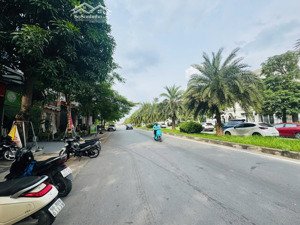 nhà phố đào đình luyện- vỉa hè:5m. kinh doanh siêu đỉnh- đối diện vinhomes long biên. 90m2,mt:5m.