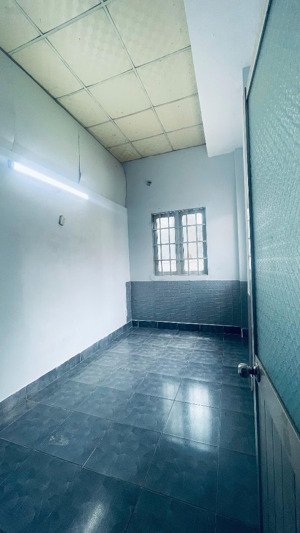 cho thuê nhà nguyên căn 1 trệt 1 lầu đúc ngay đường tô ngọc vân phường tam phú tp thủ đức