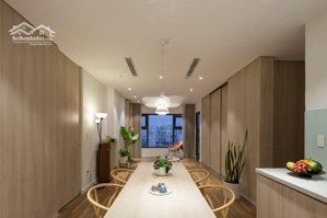 bán gấp căn góc hoa hậu 2pn 73m2 giá cực sốc nhỉnh 6tỉ tại mĩ đình plaza2 .lh 