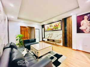 siêu phẩm nhà vườn liền kề rose town ngọc hồi, 5 tầng đẹp hoàn mỹ