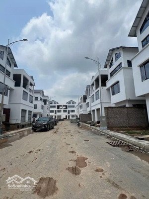 bán biệt thự view đẹp tại jade square, 43 tỷ, 180m2, bắc từ liêm, hà nội