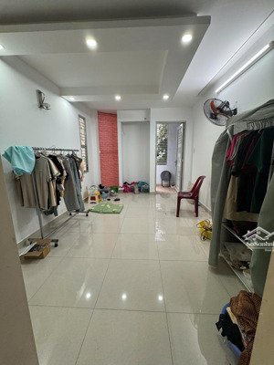 siêu hiếm hẻm 4m hồ bá kiện p15 quận 10 dt 4,7x10 trệt lầu giá 6,6 tỷ thương lượng