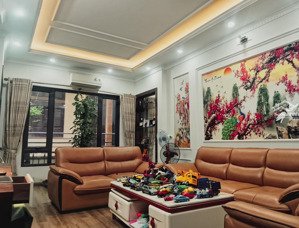 bán nhà nguyễn khánh toàn cầu giấy dt 60m2 5 tầng 4m giá chào: 14.9 tỷ gần ôtô kinh doanh sầm uất