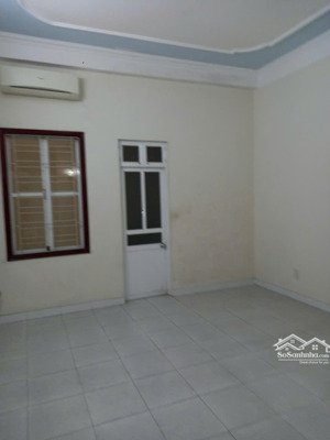 "cho thuê nhà mặt đường nhánh quán nam