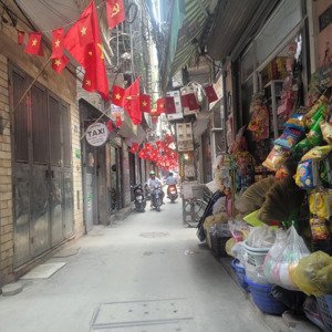 bán nhà mặt ngõ trường chinh thông - kinh doanh - gần phố - dân xây. 36 m2 giá 10 x tỷ