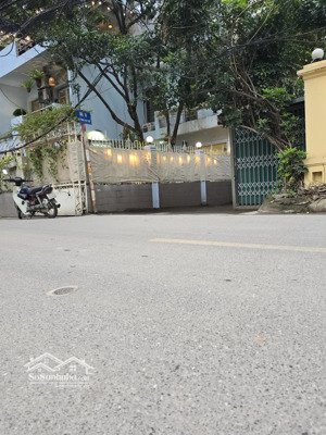 hot hot bán đất tặng biệt thự mặt tiền rộng đường tây hồ phường tây hồ, giá chỉ 66 tỷ