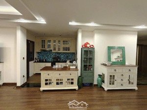 bán căn hộ 125m2 4pn, 3wc chung cư 335 cầu giấy sổ đỏ chính chủ