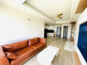 bán căn hộ central plaza - 90m2, 3pn, có nội thất, giá 5.65 tỷ (chủ nhà đứng bán - ko mg)