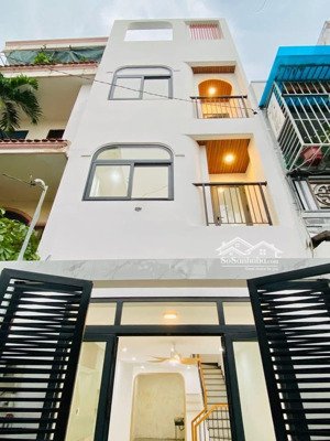 cô tú đi nhật bán nhà điện biên phủ-q3, gần trường thpt marie curie. 3tỷ920/80m2 đang cho thuê 26tr