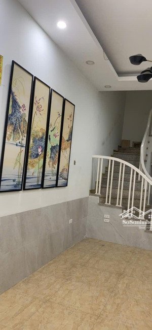 cần cho thuê gấp nhà nguyên căn phố bạch mai, hai bà trưng, giao nhà ngay. mtg