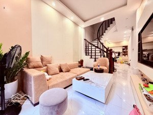 bán nhà #khâmthiên 34m x 4 tầng gần trường gần phố giá cực tốt